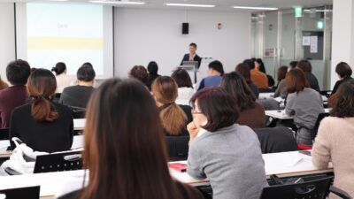 Companies Build More Flexible Work Models