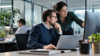 Business-Szene zu Code Signing Zertifikat VBA und sicherer Prüfung von Office-Makros